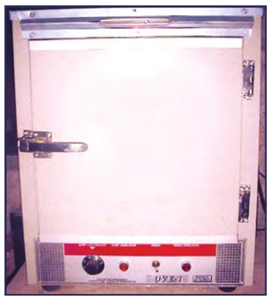 Khử trùng trong chỉnh nha Hình 3: Tủ sấy nhiệt khô (Hot air oven) 